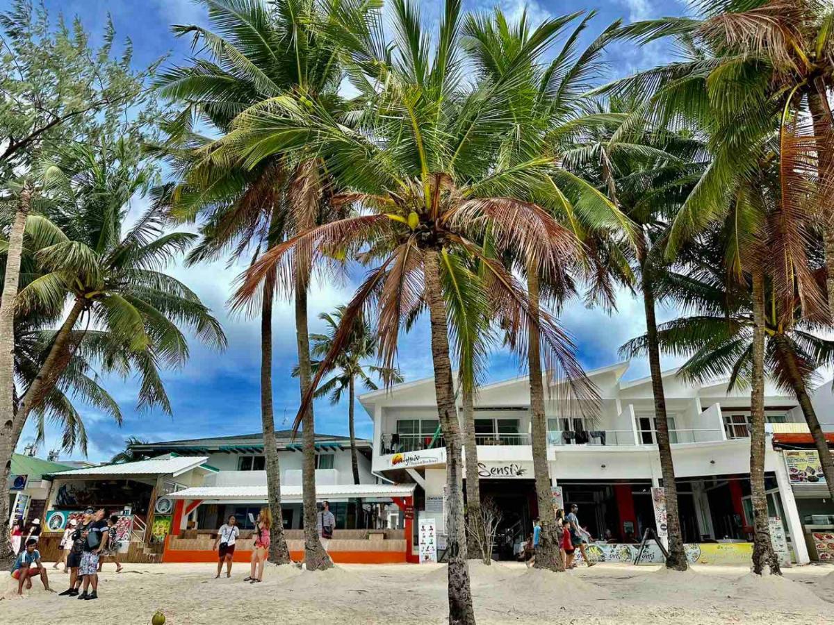 Calypso Beach And Dive Resort Manoc-Manoc Ngoại thất bức ảnh