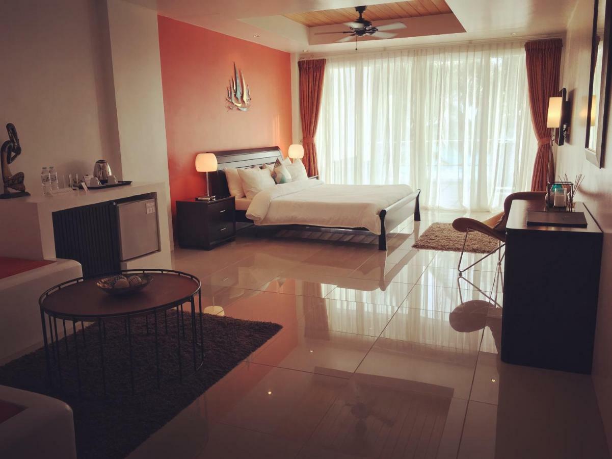 Calypso Beach And Dive Resort Manoc-Manoc Ngoại thất bức ảnh