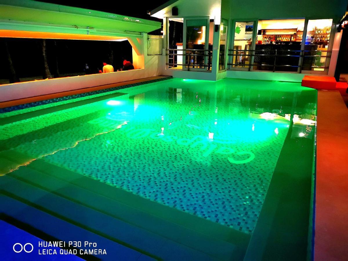 Calypso Beach And Dive Resort Manoc-Manoc Ngoại thất bức ảnh